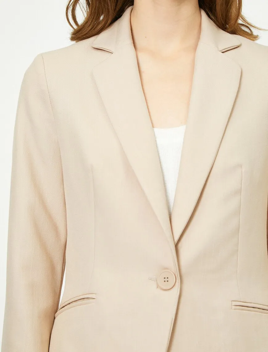 16538 Beige Tailored Crop Jacket