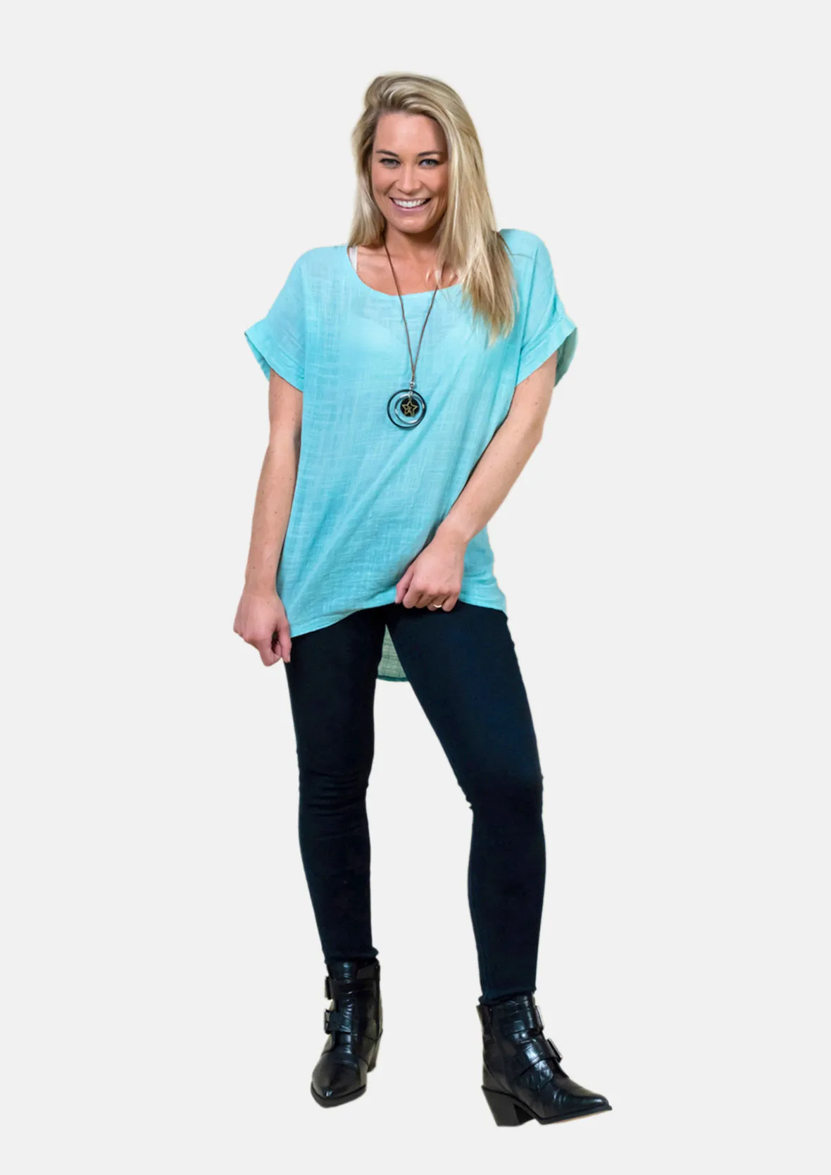 High Low Hem Top With Necklace