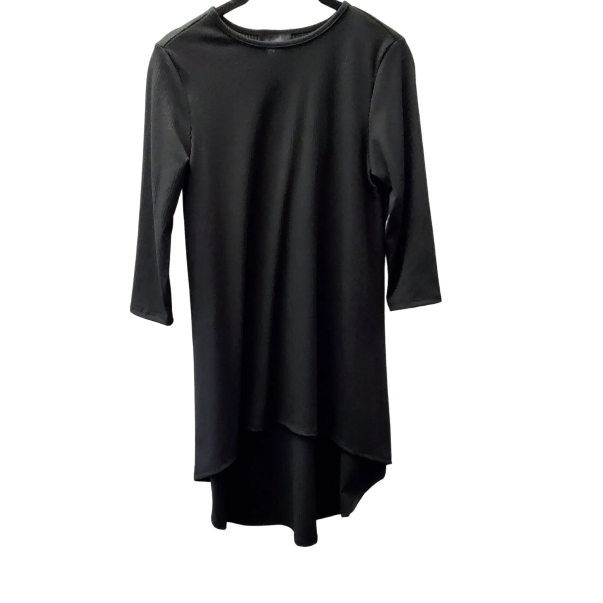 High Low Top by KMW-Black Ribbed 3/4 Sleeves