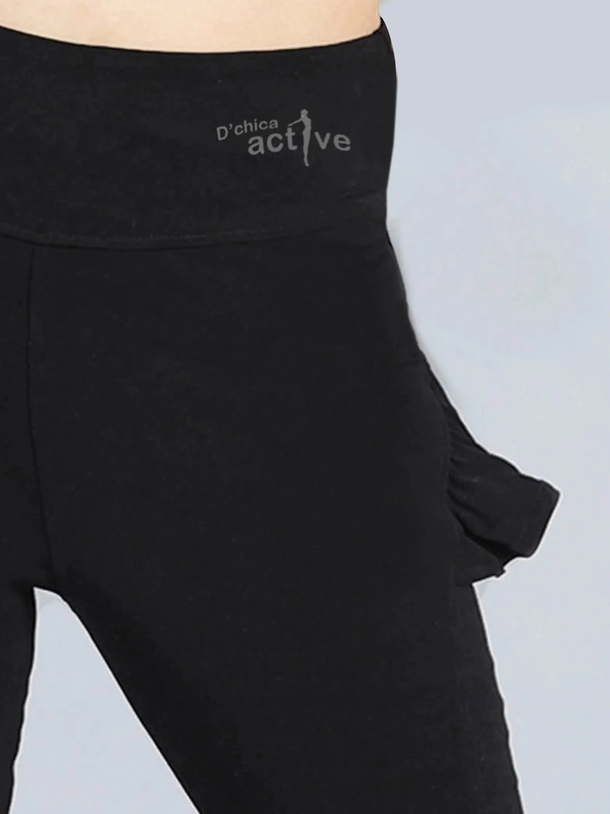 Ruffled Leggings With Side Pocket | Solid Black Activewear